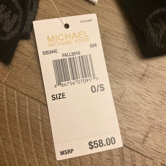 NWT Michael Kors Black & Grey Scarf - Picture 4 of 8